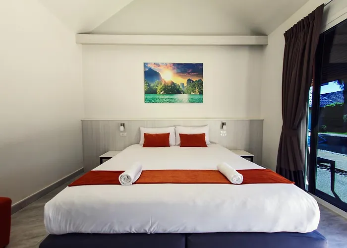 Phuket Airport Hotel - Sha Extra Plus